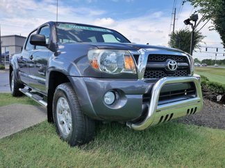 Used 2011 Toyota Tacoma 4x4 Double Cab w/ SR5 Pkg #2 image 1