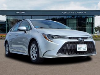 Used 2021 Toyota Corolla LE image 1