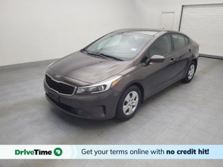 Used 2017 Kia Forte LX image 1