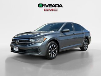 Used 2023 Volkswagen Jetta S image 1