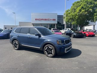 Used 2023 Kia Telluride S w/ S Sunroof Package image 1