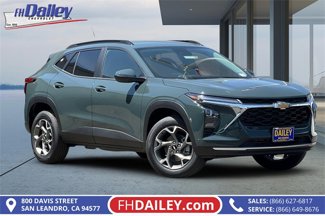 New 2025 Chevrolet Trax LT w/ Driver Confidence Package image 1