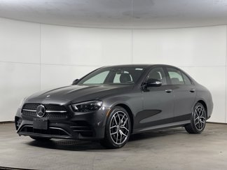 Used 2022 Mercedes-Benz E 450 4MATIC Sedan image 1