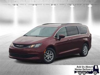 Used 2020 Chrysler Voyager Lxi image 1