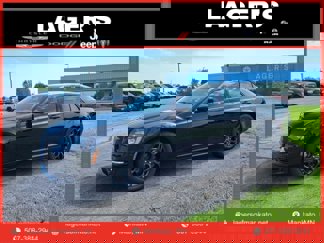 Used 2023 Chrysler 300 Touring L w/ Popular Equipment Group image 1