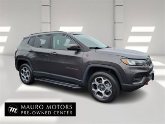 Used 2022 Jeep Compass Trailhawk image 1