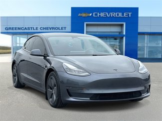Used 2021 Tesla Model 3 Standard Range Plus image 1