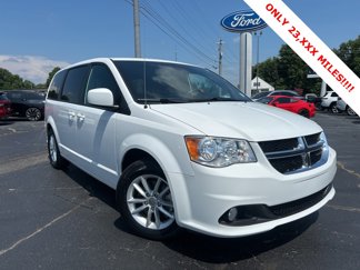 Used 2020 Dodge Grand Caravan SE image 1
