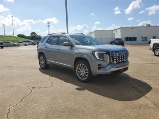 New 2026 GMC Terrain Denali w/ LPO, Floor Liner Package image 1