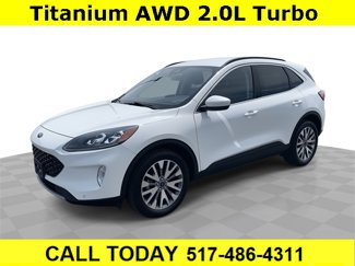 Used 2022 Ford Escape Titanium image 1