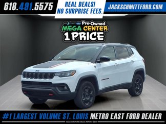 Used 2023 Jeep Compass Trailhawk image 1
