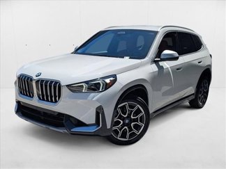 Used 2023 BMW X1 xDrive28i image 1