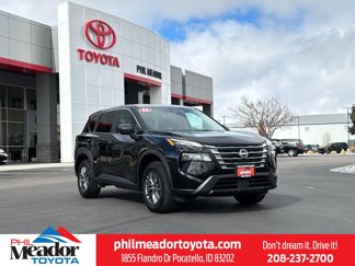 Used 2024 Nissan Rogue S image 1