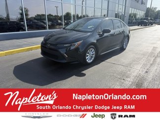 Used 2022 Toyota Corolla LE image 1
