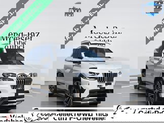 Used 2022 BMW X3 xDrive30i w/ Premium Package 2 image 1