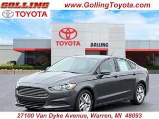 Used 2015 Ford Fusion SE image 1