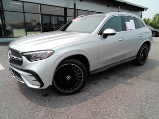 Certified 2024 Mercedes-Benz GLC 300 image 1