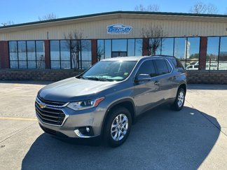 Used 2020 Chevrolet Traverse LT image 1