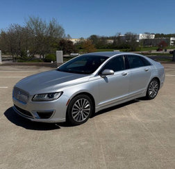 Used 2017 Lincoln MKZ Premiere image 1