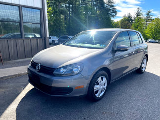 Used 2011 Volkswagen Golf 4-Door image 1