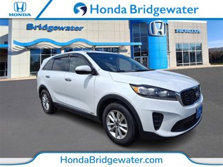 Used 2019 Kia Sorento LX image 1