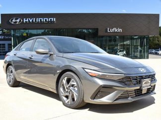 New 2025 Hyundai Elantra SEL image 1