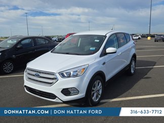 Used 2019 Ford Escape SE image 1