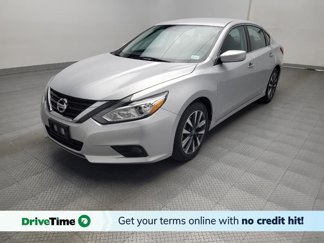 Used 2016 Nissan Altima 2.5 SV image 1