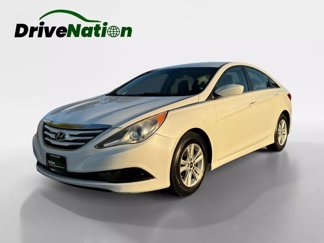 Used 2014 Hyundai Sonata GLS image 1