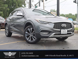 Used 2017 INFINITI QX30 Premium image 1