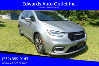 Used 2021 Chrysler Pacifica Touring-L image 1