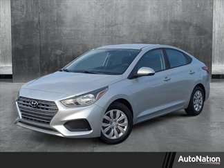 Used 2019 Hyundai Accent SE image 1