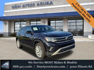 Used 2022 Volkswagen Atlas Cross Sport SE image 1