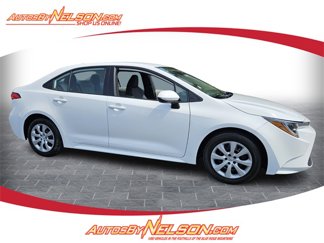 Used 2022 Toyota Corolla LE image 1