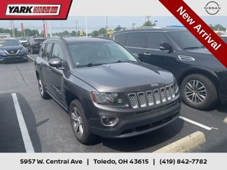 Used 2016 Jeep Compass High Altitude image 1