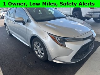 Used 2021 Toyota Corolla LE image 1