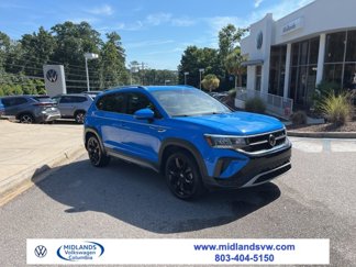 Used 2023 Volkswagen Taos SE image 1