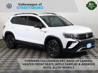 Used 2022 Volkswagen Taos S image 1
