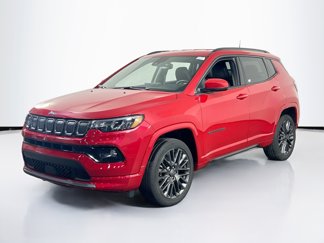 Used 2022 Jeep Compass Limited image 1