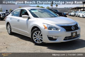 Used 2014 Nissan Altima 2.5 S w/ Display Audio Package image 1