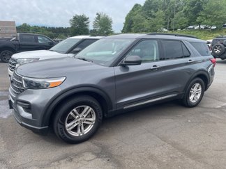 Used 2022 Ford Explorer XLT image 1