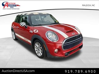 Used 2015 MINI Cooper S image 1
