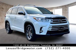 Used 2018 Toyota Highlander XLE image 1