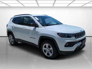 Certified 2023 Jeep Compass Latitude image 1