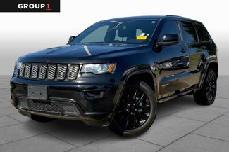 Used 2020 Jeep Grand Cherokee Altitude image 1