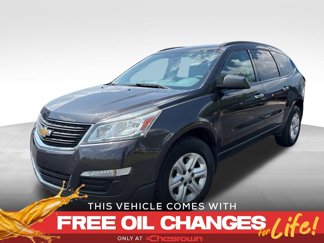 Used 2015 Chevrolet Traverse LS image 1