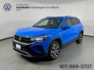Used 2022 Volkswagen Taos SE w/ Panoramic Sunroof Package image 1