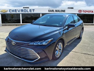 Used 2022 Toyota Avalon XLE image 1