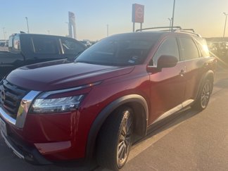 Used 2022 Nissan Pathfinder SL w/ SL Premium Package image 1