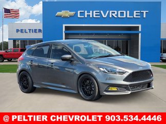 Used 2017 Ford Focus ST image 1